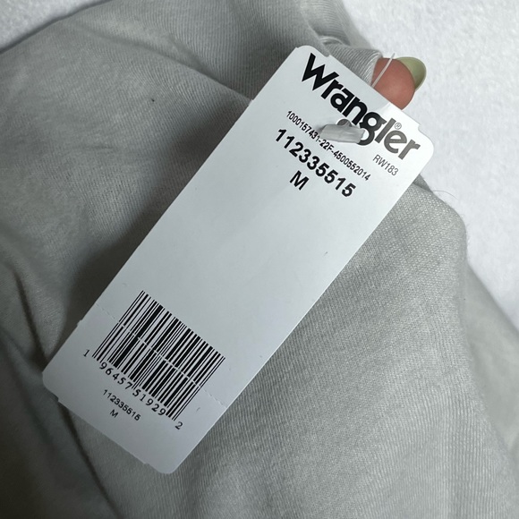 Lollapalooza NWT Wrangler Rainbow Tee - Picture 6 of 6